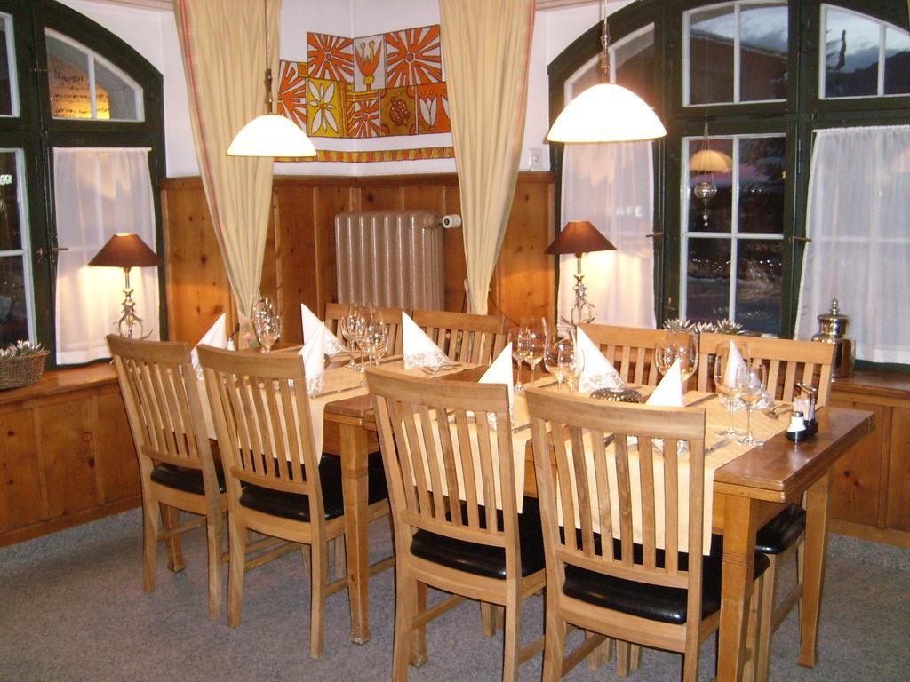 לנזרהיידה Hotel Danis מראה חיצוני תמונה