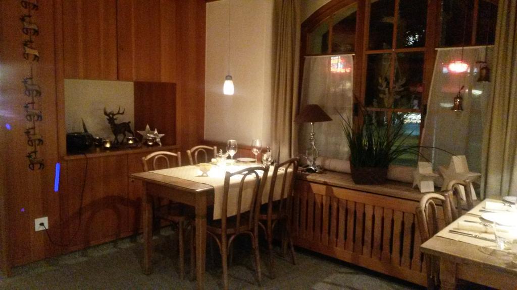 לנזרהיידה Hotel Danis מראה חיצוני תמונה