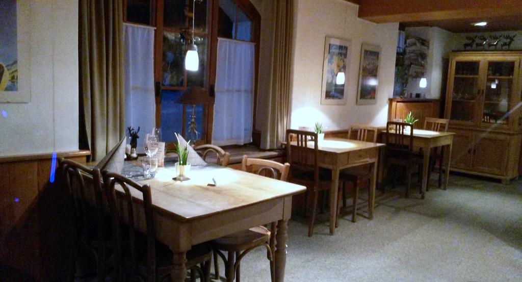 לנזרהיידה Hotel Danis מראה חיצוני תמונה