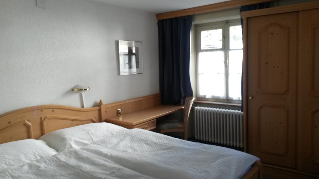 לנזרהיידה Hotel Danis מראה חיצוני תמונה