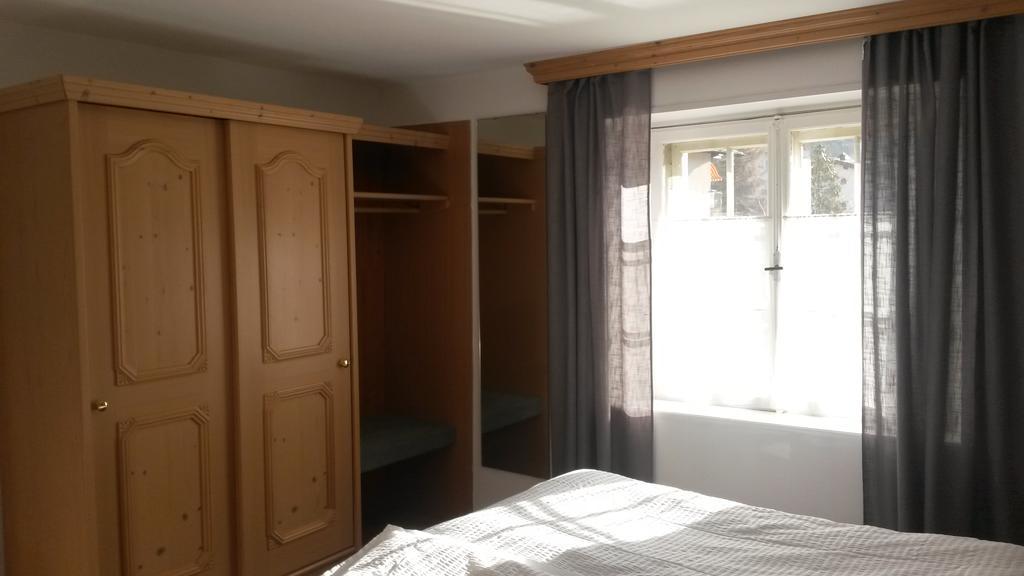 לנזרהיידה Hotel Danis מראה חיצוני תמונה