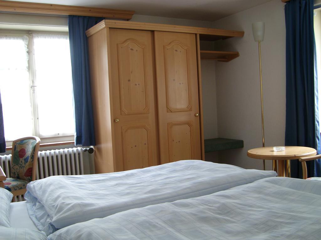 לנזרהיידה Hotel Danis מראה חיצוני תמונה