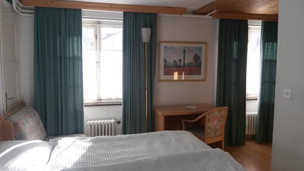לנזרהיידה Hotel Danis מראה חיצוני תמונה